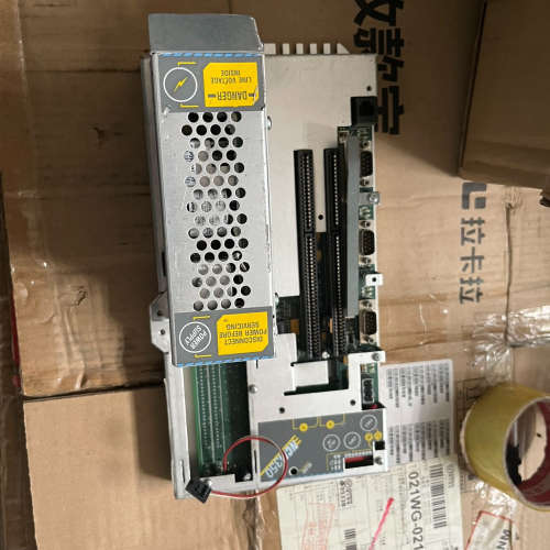 江森型号NCM350 －台！有些模快被拆了！成色不错！只售9议价