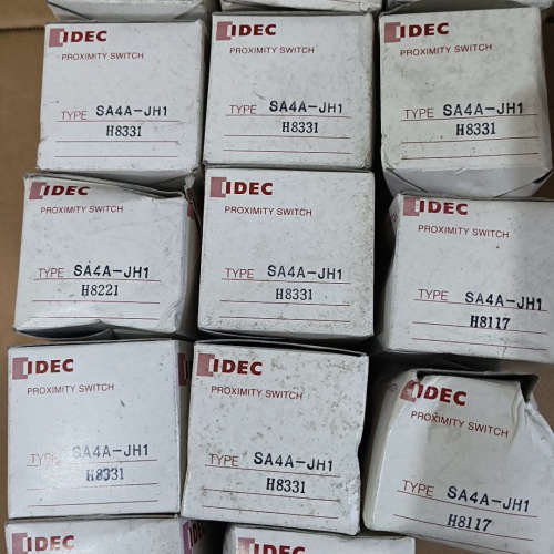 全新日本idec接近开关传感器SA4A-JH1 数量14只，议价