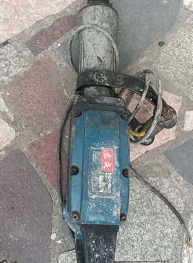 东成大电镐 Z1G-FF02-15  1010W正常使用成色议价