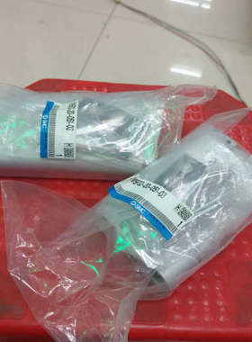 VV5FS2-20-051-03有2个，全新正品原包装，一个议价