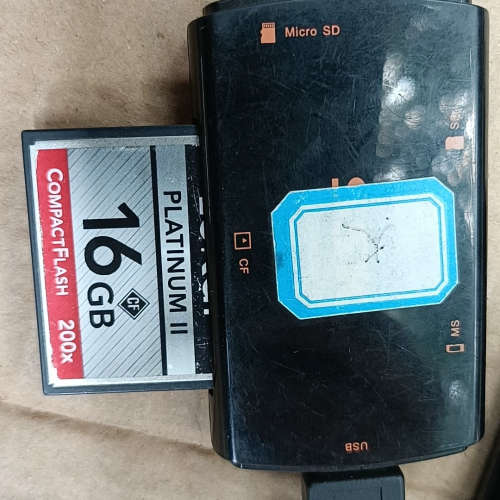 SSK多功能读卡器，支持Micro SD、SD、CF卡，US议价