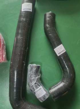 WA470-6-5-3胶管421-03-41250  水箱水管421-03-32132装载机配件