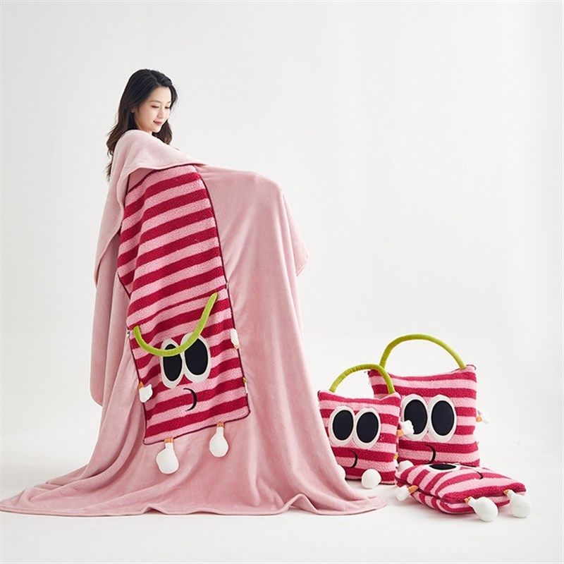 新款抱枕被毯子大眼怪两s用沙发靠枕办公室靠垫午睡汽车载客厅床