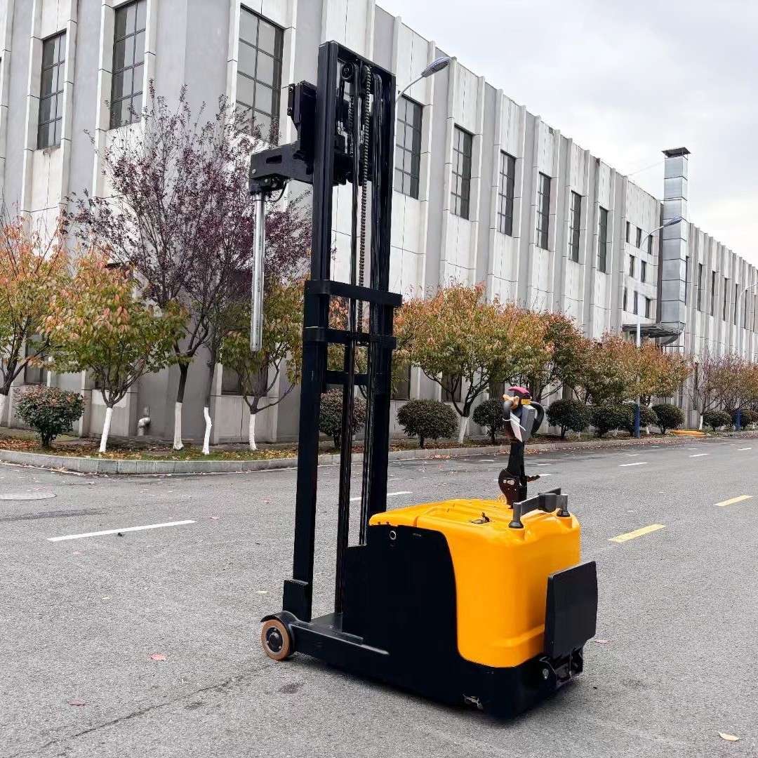 Roll lifter shaft roll handling equipment shaft handlers