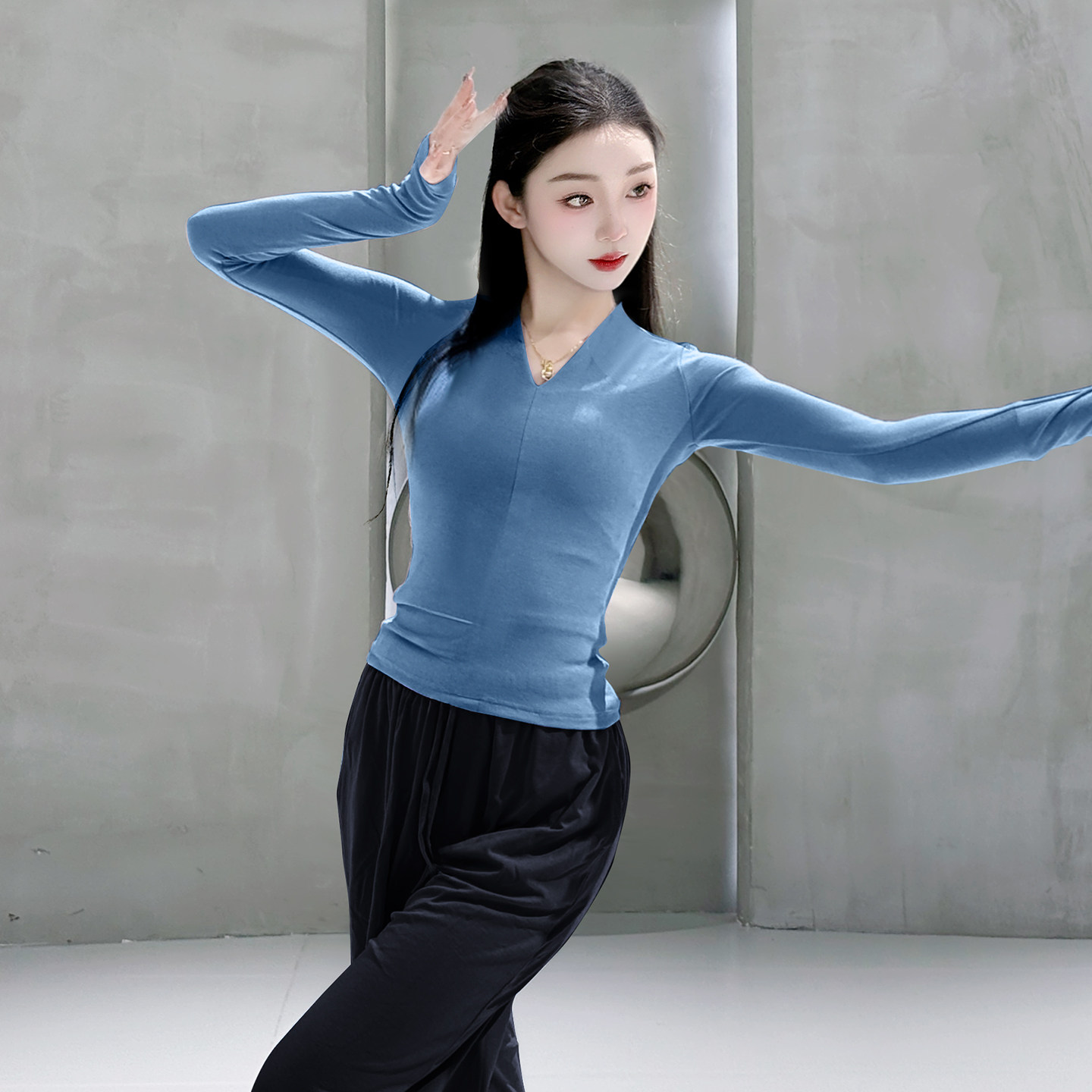 古典舞服女练功v领上衣专业套装