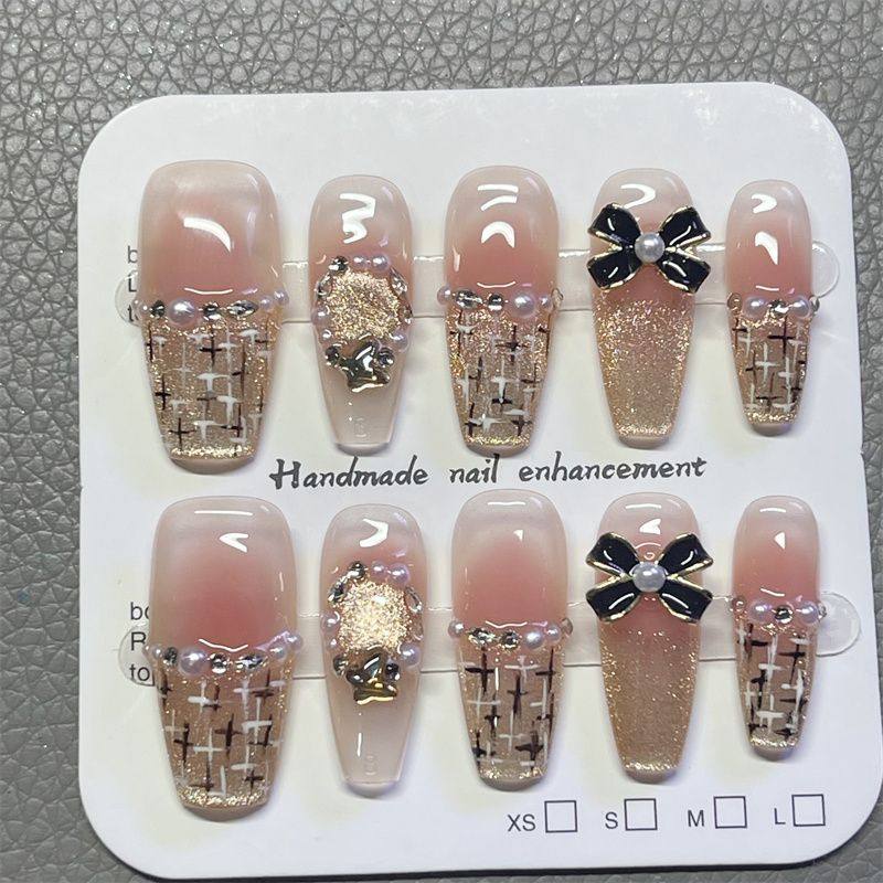 【金镳玉络】纯手工穿戴甲秋冬富家千金小香风美甲中长款高级爆闪,彩妆/香水/美妆工具,美甲工具,淘宝优惠券,粉丝福利购,淘宝优惠卷