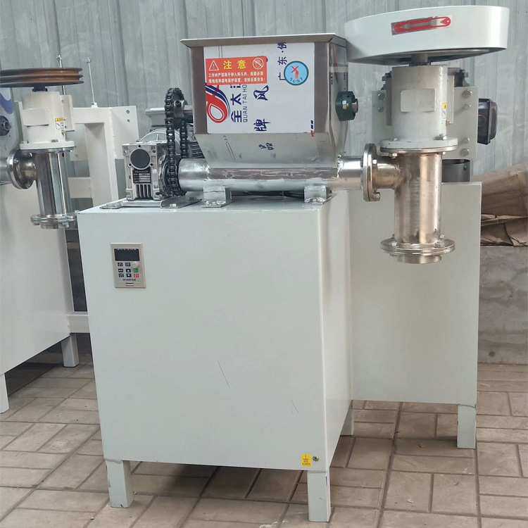 全自动牛筋面机商用压辣条机自熟型朝鲜冷面泡泡面辣片辣棒锅巴机