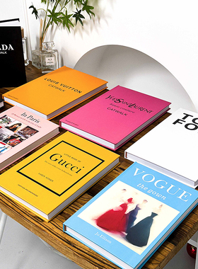 可翻页高级英文仿真假书装饰陈列拍照道具工作室软装W民宿模特手