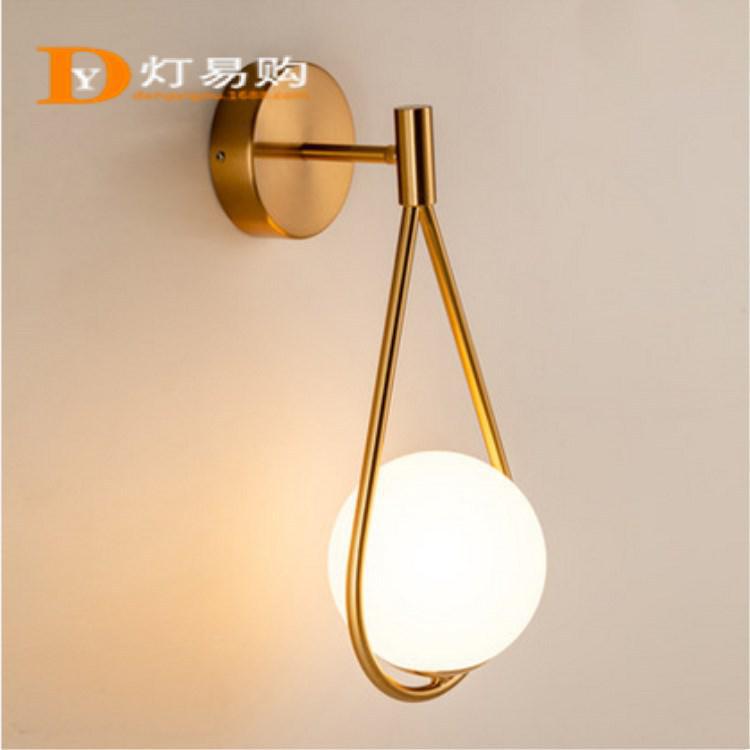 北欧后现代心形玻璃壁灯