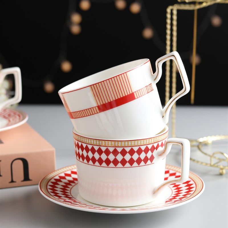 欧式轻奢骨瓷微波炉金杯碟套装高颜值家用陶瓷咖啡U杯奶茶杯花茶,餐饮具,咖啡杯,淘宝优惠券,粉丝福利购,淘宝优惠卷