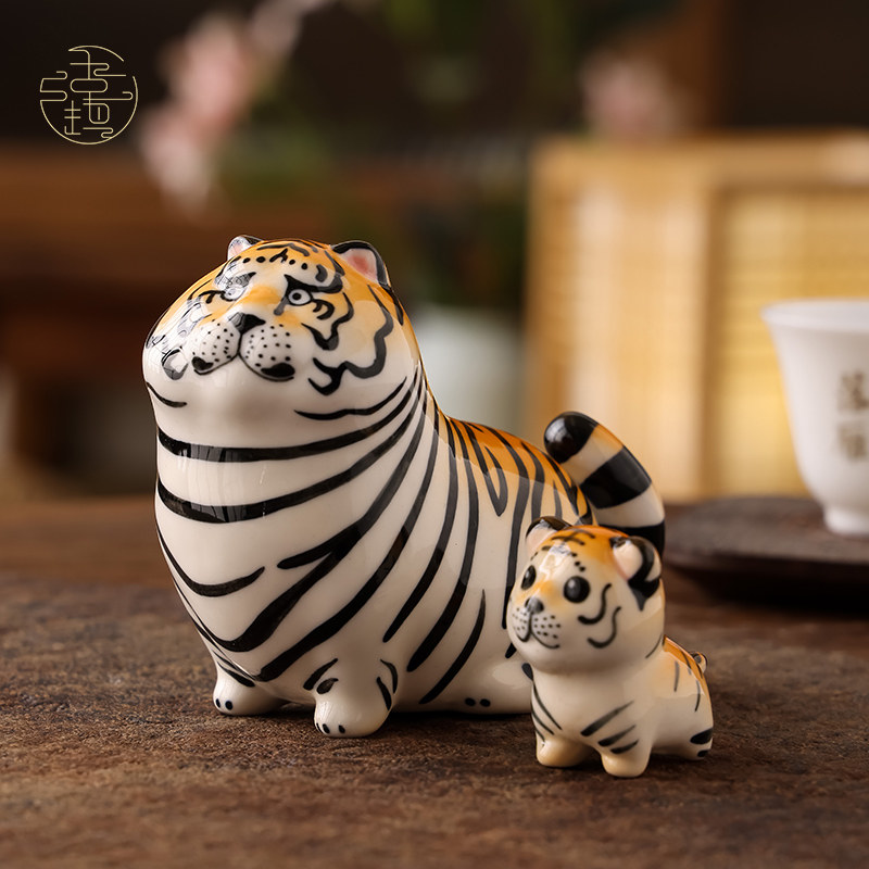 卧室桌面精致创意可爱手绘陶瓷摆件小老虎茶宠Q装饰品中式手办礼