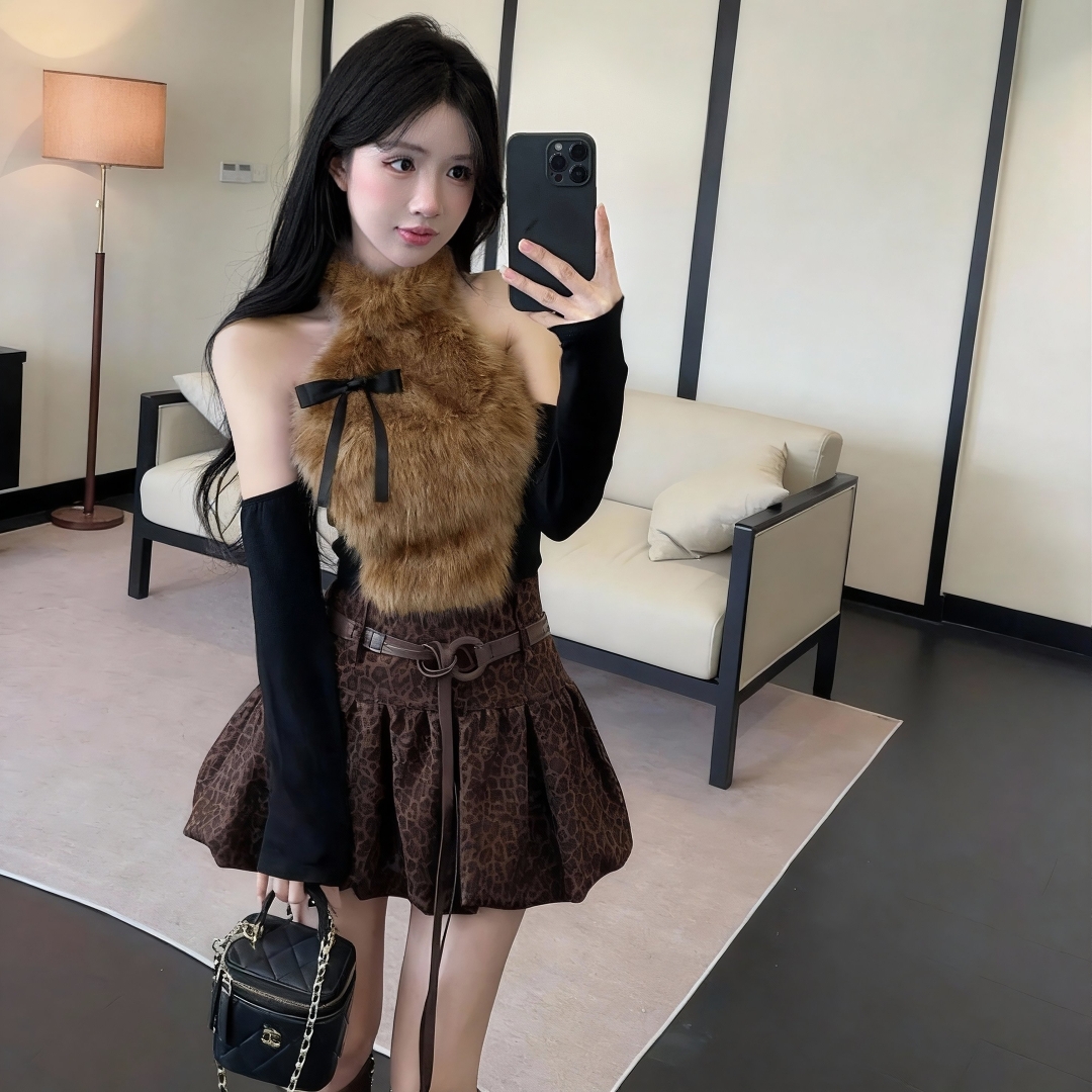 实拍实价 蝴蝶结毛毛拼接露肩袖别致小衫豹纹短裙两件套