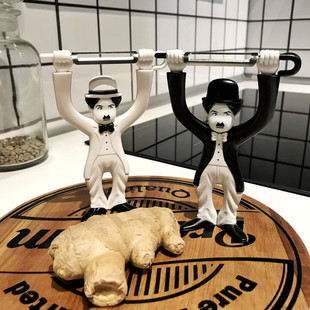 网红卓别林水果刮皮刀创意厨房小工具削皮神器不锈钢瓜果刀刨皮刀