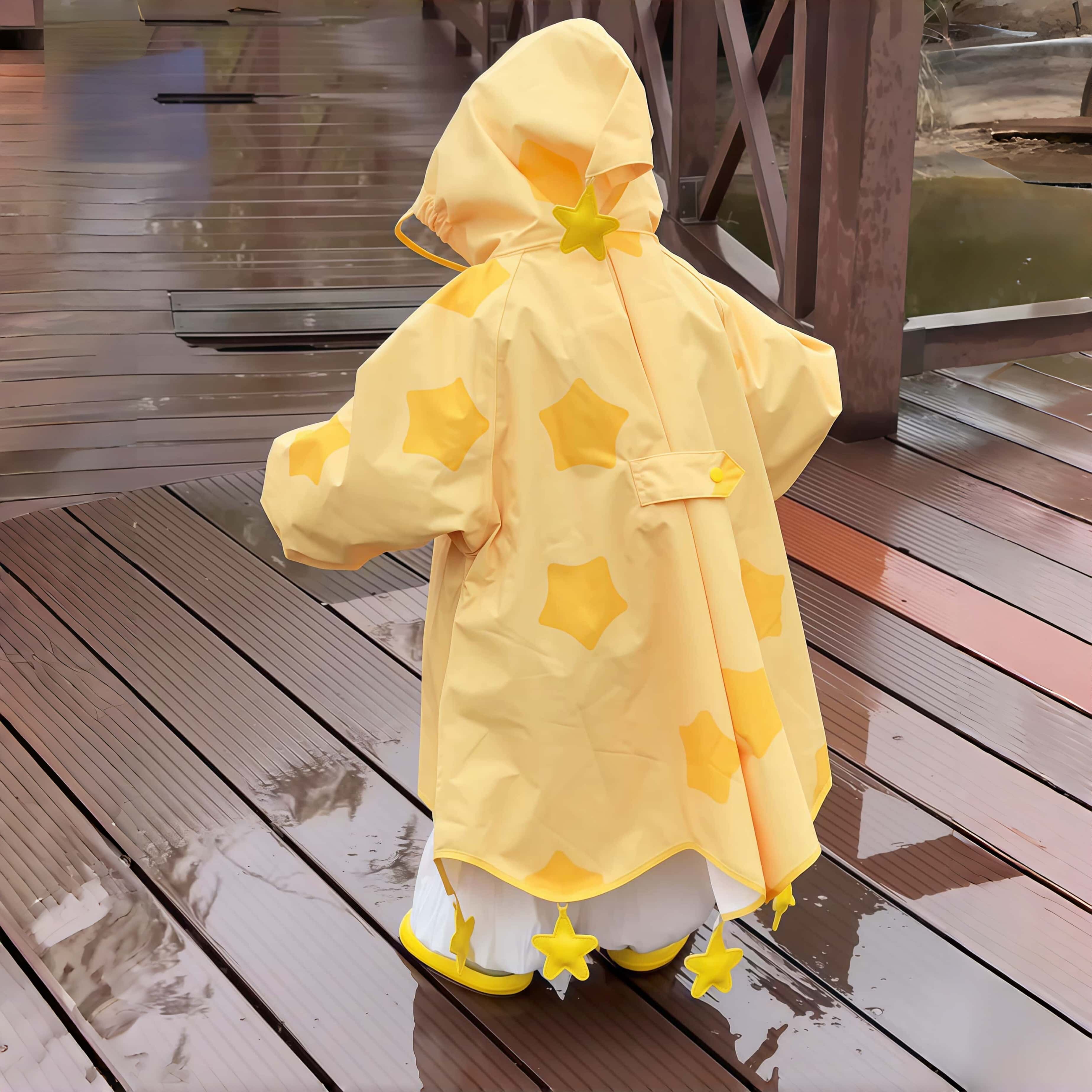 新款星星雨衣斗篷式儿童女孩全身连体防水上学专用轻便可爱高颜值