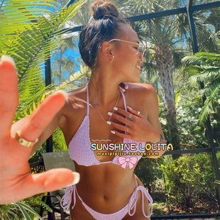 速发博主三点式性感褶小辣基尼系带皱胸泳装比妹海边冲浪温泉