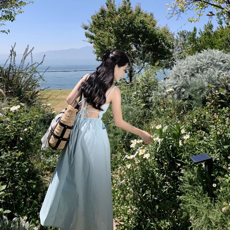 速发旅游拍照白色吊带连衣裙夏季超仙性感露背泰国三亚海边度假裙