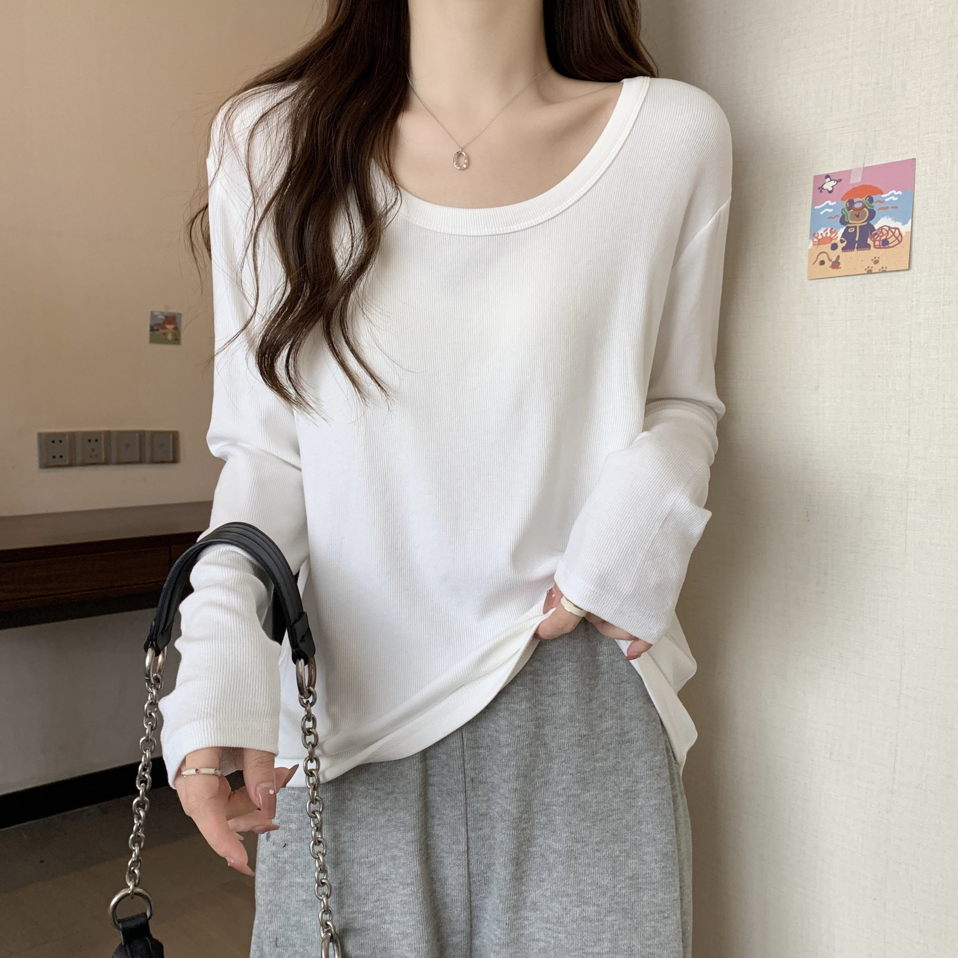 速发大U装码领长袖休闲T恤薄款搭松百宽打底衫上衣