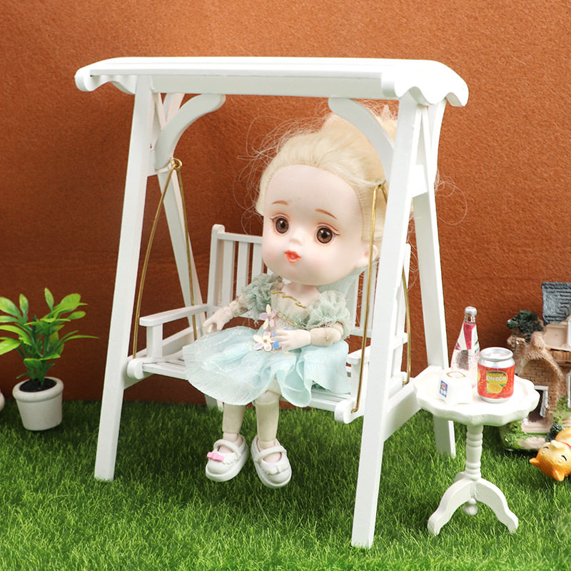 1:12娃娃屋dollhouse迷你家具花园微场景白色秋千摆件