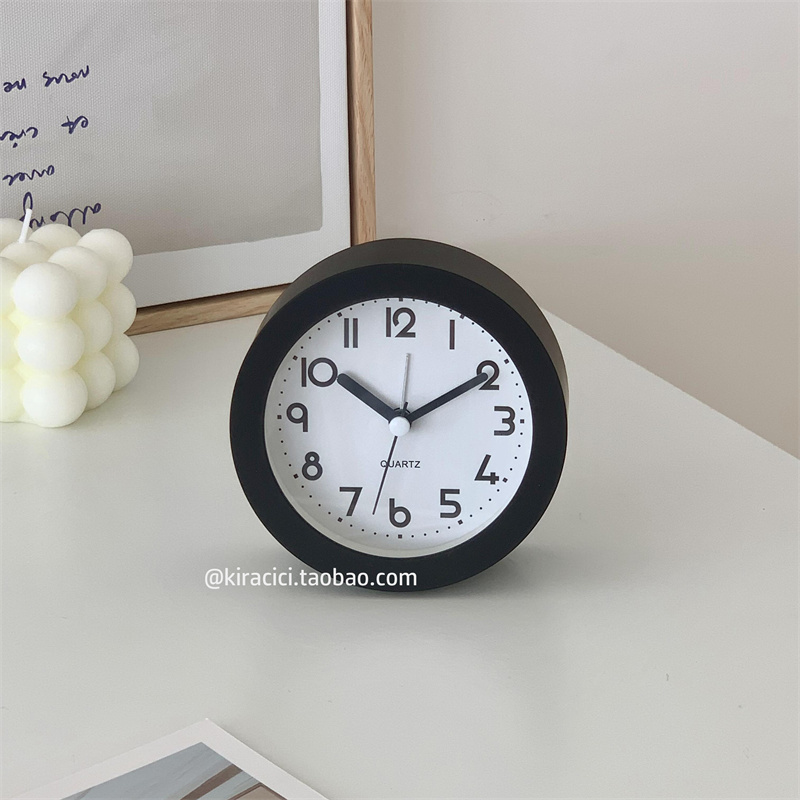 简约高颜值台式静音迷你小闹钟学生卧室桌面床头夜光电子时钟摆件