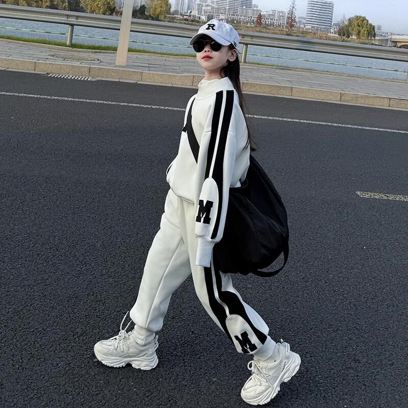 女童加绒卫衣套装洋气时髦一体绒休闲裤两件套2025冬季新款中大童