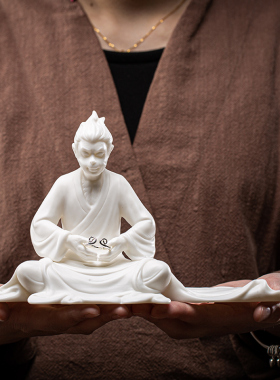 新中式斗战胜佛大圣摆件孙悟空家居装饰品玄关摆设送礼工艺收藏品