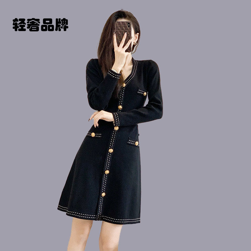 朗姿约定春秋小香风v领针织连衣裙高级感ol气质赫本修身内搭毛衣