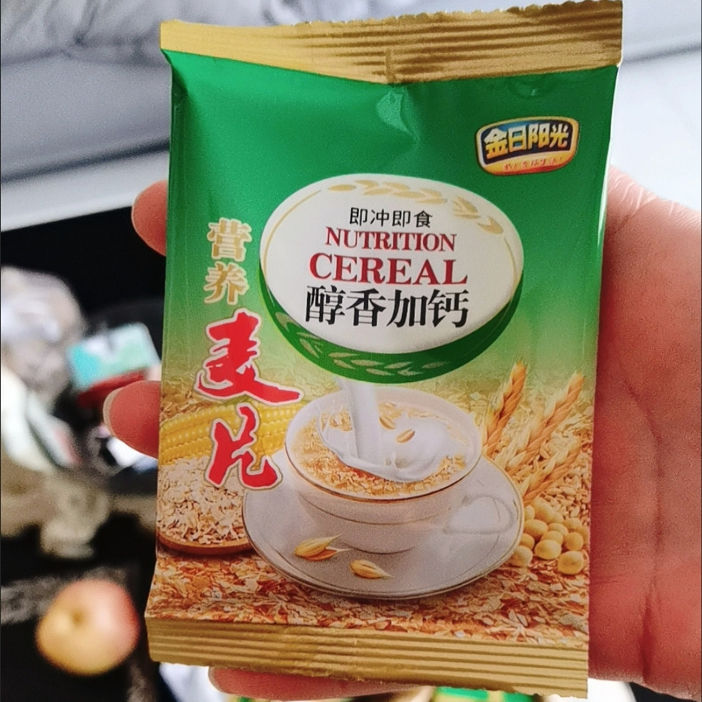 整箱学生甜味营养牛奶麦片早餐冲泡即食独立包装免煮燕麦片代餐