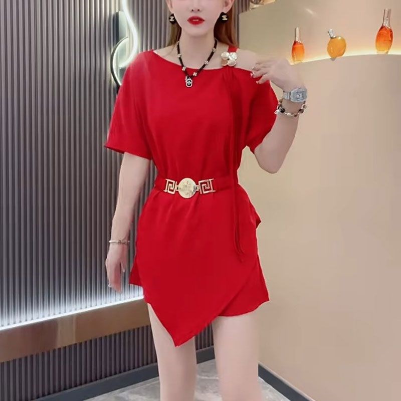 2024夏季新款小个子气质显瘦设计感露肩短袖上衣短裤女士两件套装