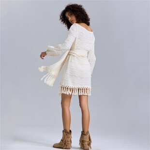 法式仙女风白色绣花流苏收腰显瘦连衣裙优雅气质度假甜美长袖裙