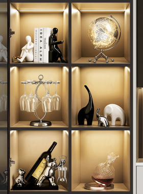 速发轻奢熊红酒架酒柜装柜品摆件客柜电视厅餐边饰家居玻璃柜摆设