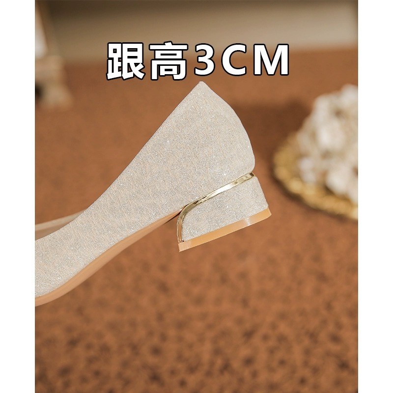 速发法式绝美伴娘鞋秀禾婚纱两穿新娘鞋孕妇日常尖头蝴蝶结包鞋不