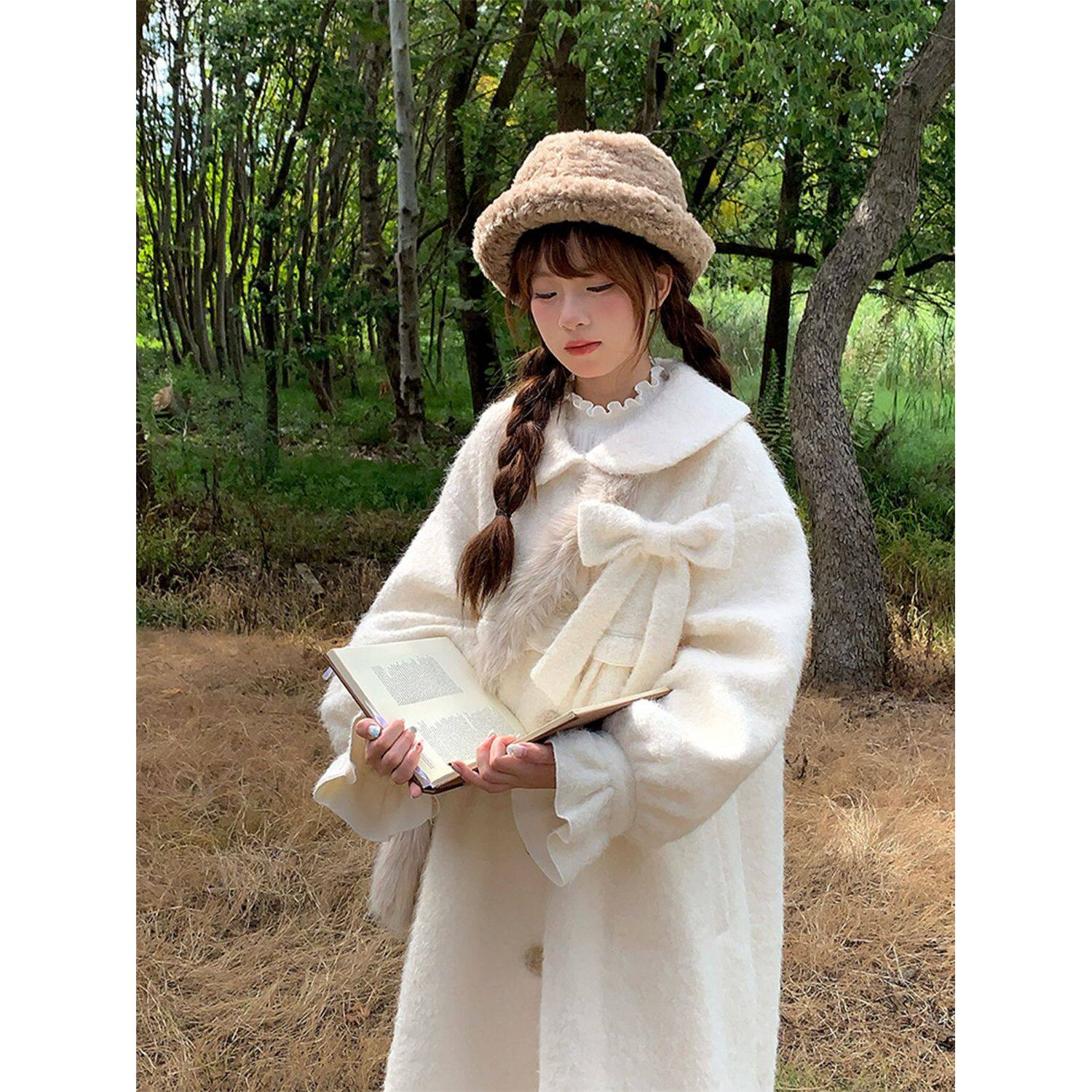 软妹蝴蝶结娃娃领白色毛呢大衣冬甜美少女日系学院风可爱加厚外套