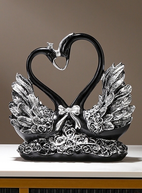 情侣爱心黑天鹅摆件小众高级感家居新房软装饰品订结婚礼物送新人