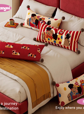 小狗麦琪新年红色喜庆卡通靠枕床头抱枕长条腰枕靠枕客厅床头靠垫