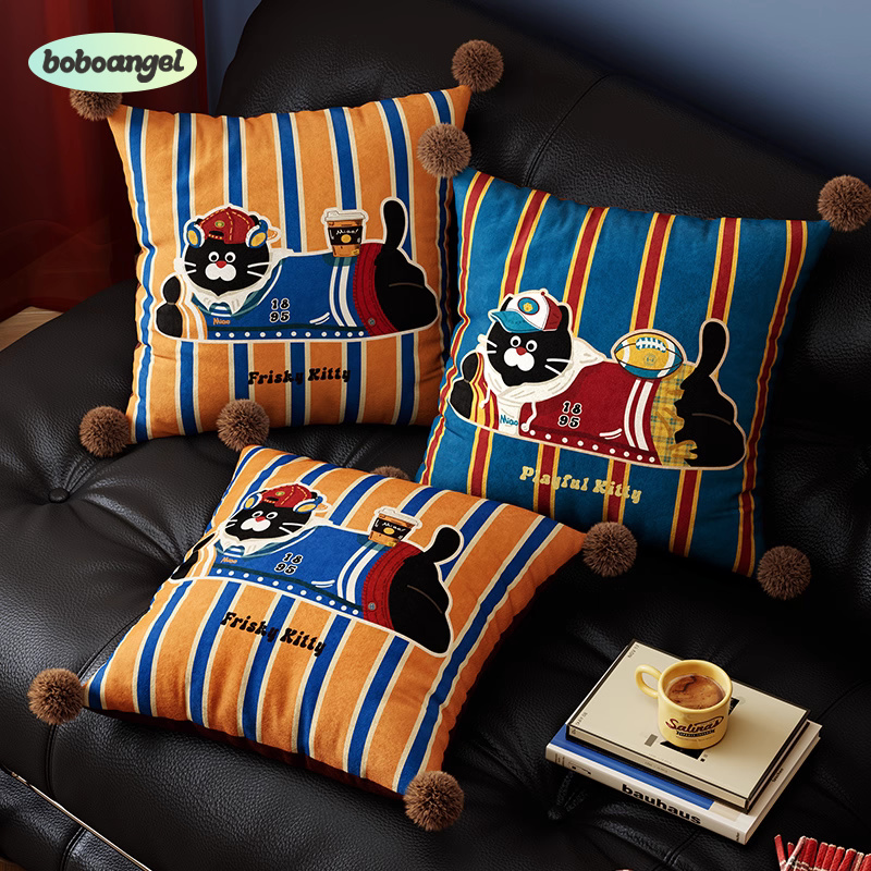 高校猫猫中古风沙发抱枕高级靠背垫床头靠枕套车载靠枕垫含芯靠垫
