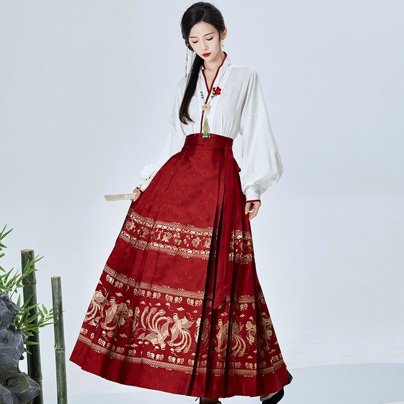 速发红色订婚新中式马面服成人敬酒服新娘回门裙礼服国风半身裙,女装/女士精品,汉服半身裙,淘宝优惠券,粉丝福利购,淘宝优惠卷