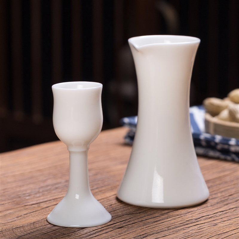 白瓷小酒壶陶瓷个性创意醒酒x器中式家用仿古白酒分酒器双头小酒