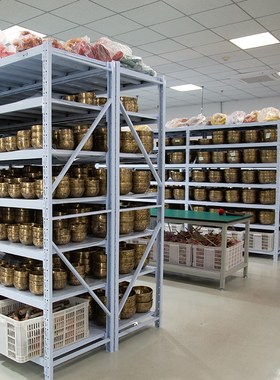 尼泊尔手工满月梵音疗愈q冥想静心瑜伽钵音碗磬钵盂摆件颂钵唱歌