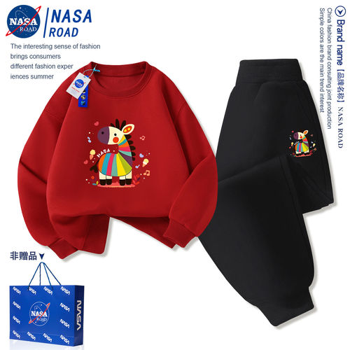 NASA儿童红色卫衣套装马年衣服