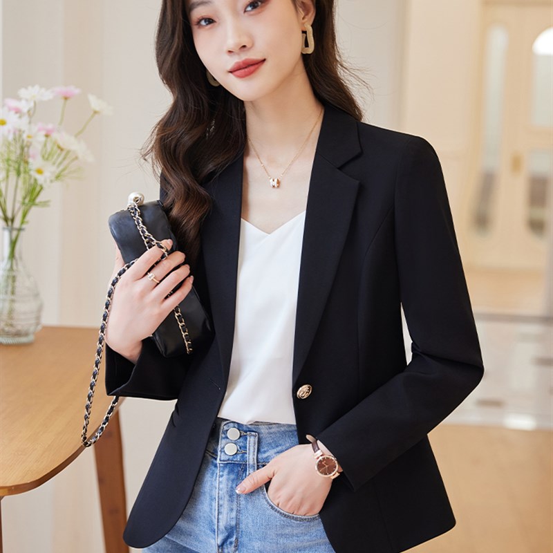 现货速发qy米白色小外套春秋2025新款士短款休闲小个子西服秋