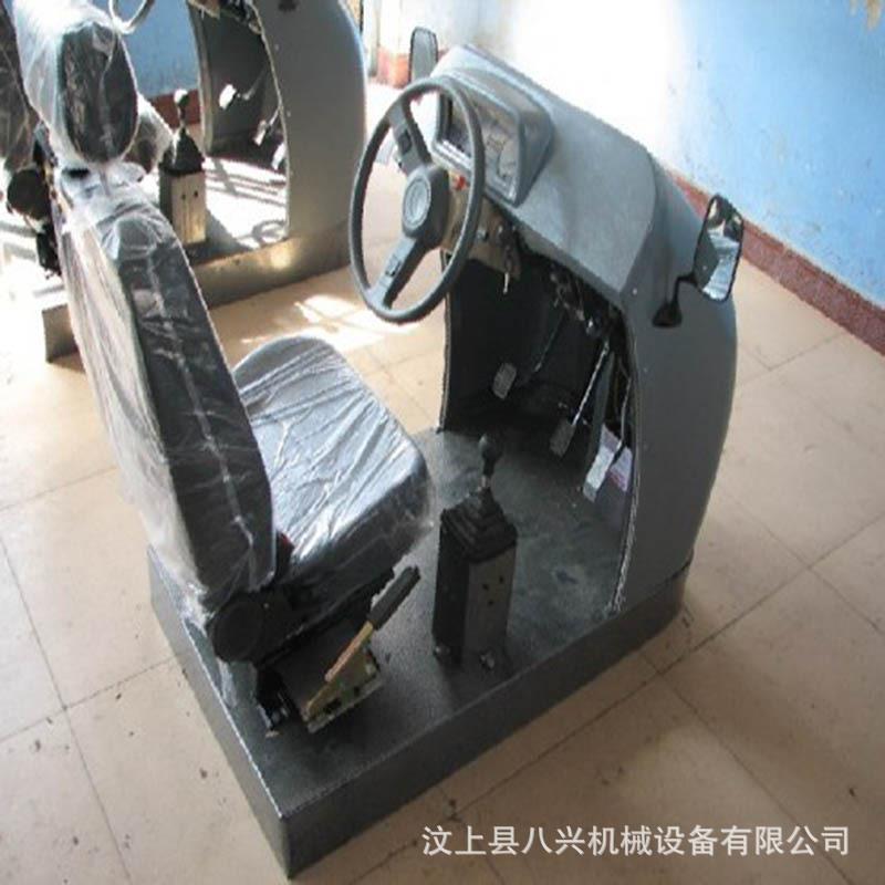 汽车驾驶模拟器驾校汽车驾驶训练模拟器三屏汽车教学驾驶模拟器