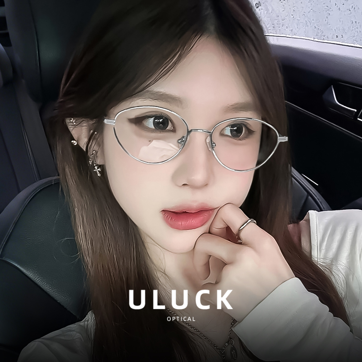 超轻清冷高级感猫眼眼镜女近视可配度数防蓝光钛架显瘦 meredith