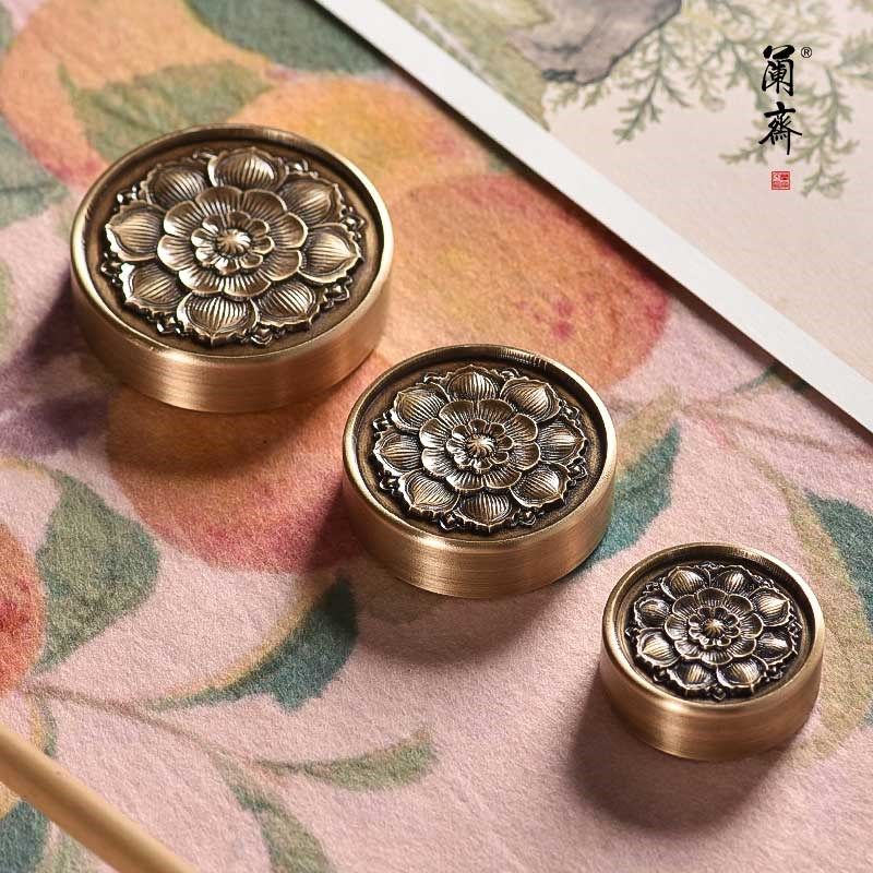 兰斋古铜莲镇尺创意雕花黄铜镇纸镇尺书法纸镇圆文房四宝压书神器,文具电教/文化用品/商务用品,镇纸,淘宝优惠券,粉丝福利购,淘宝优惠卷