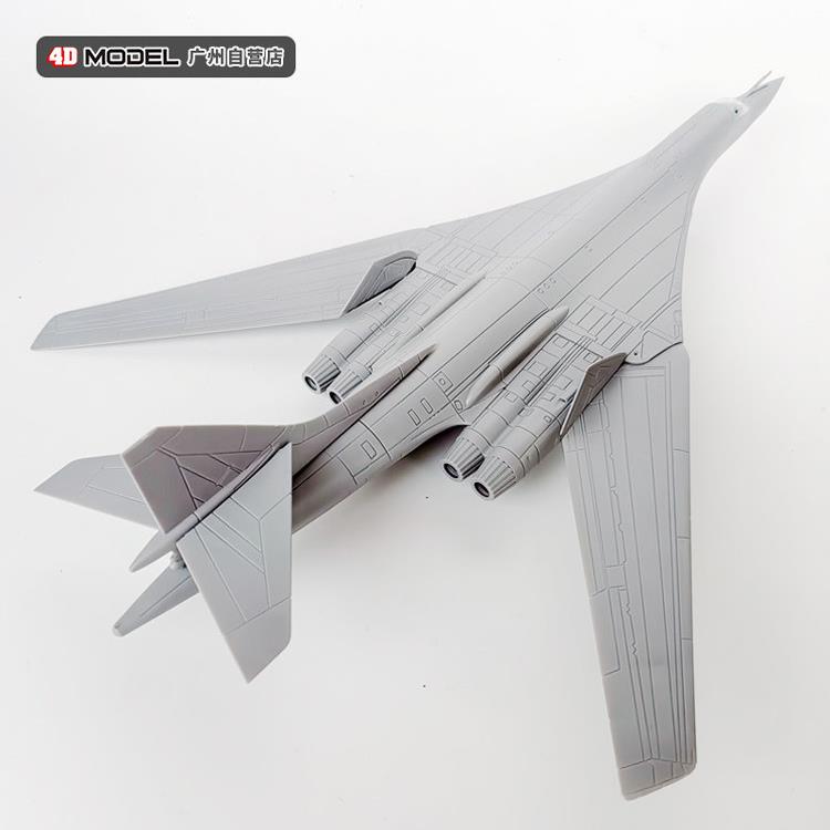 正版4D拼装1/144图-160战略轰炸机白天鹅军事模型飞机航模玩具礼