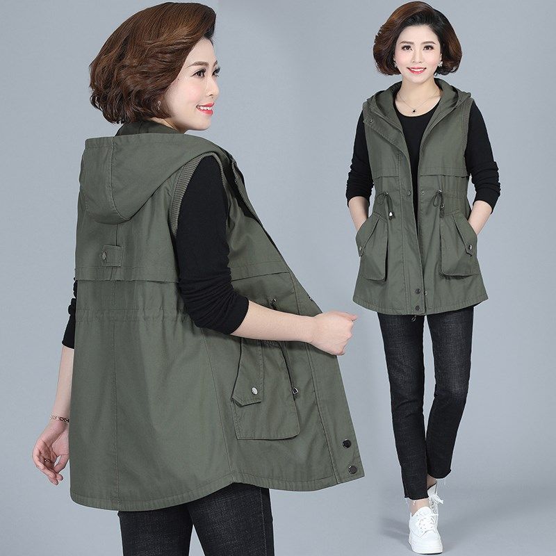 2024新款妈妈春秋马夹外套中年女士背心中老年连帽马甲薄款上衣夏