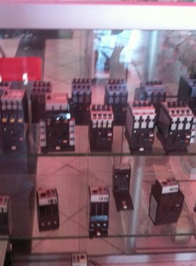 3TH40 22中间继电器3TH4022 电压多种可选议价