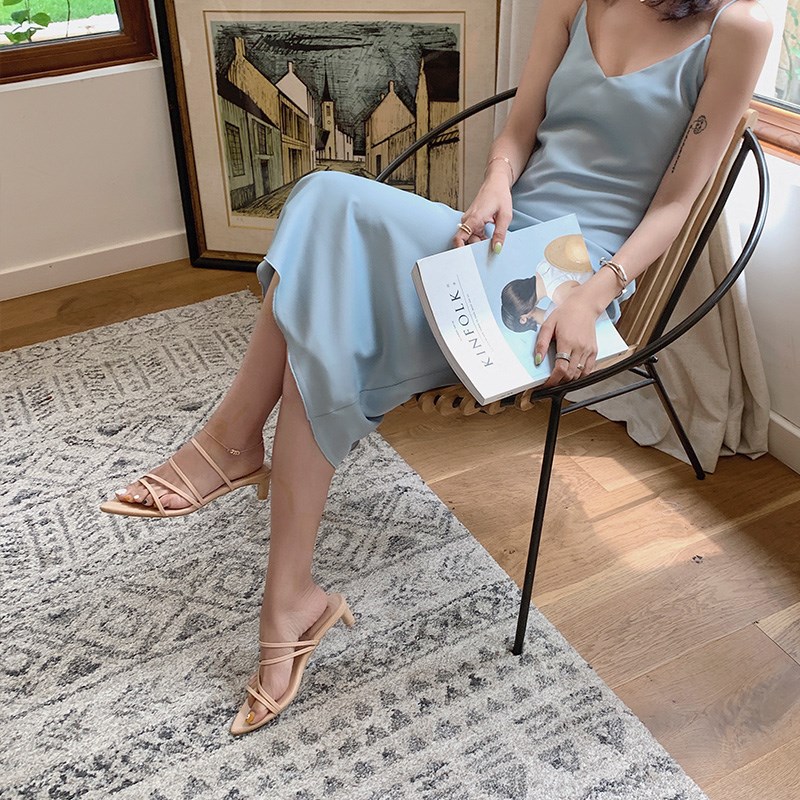 连衣裙2023新款夏装吊带裙闺蜜装很仙的法国小众桔梗裙仙女裙子