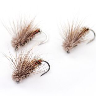 新款鹿毛石蚕蛾飞蝇钩路亚假饵仿生昆虫假饵溪流垂钓