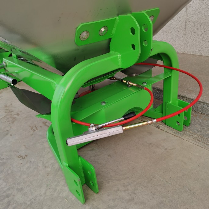 大拖拉机后悬挂传动轴施肥机撒肥扬肥机