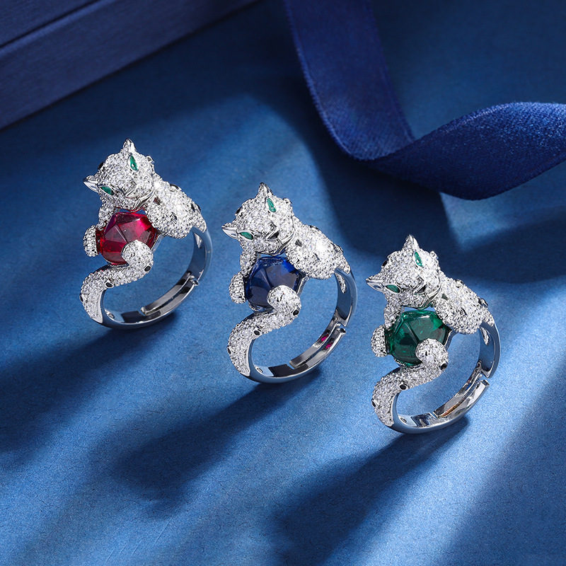 2023 New In Charms rend Personality Animal Leopard Ring Woma